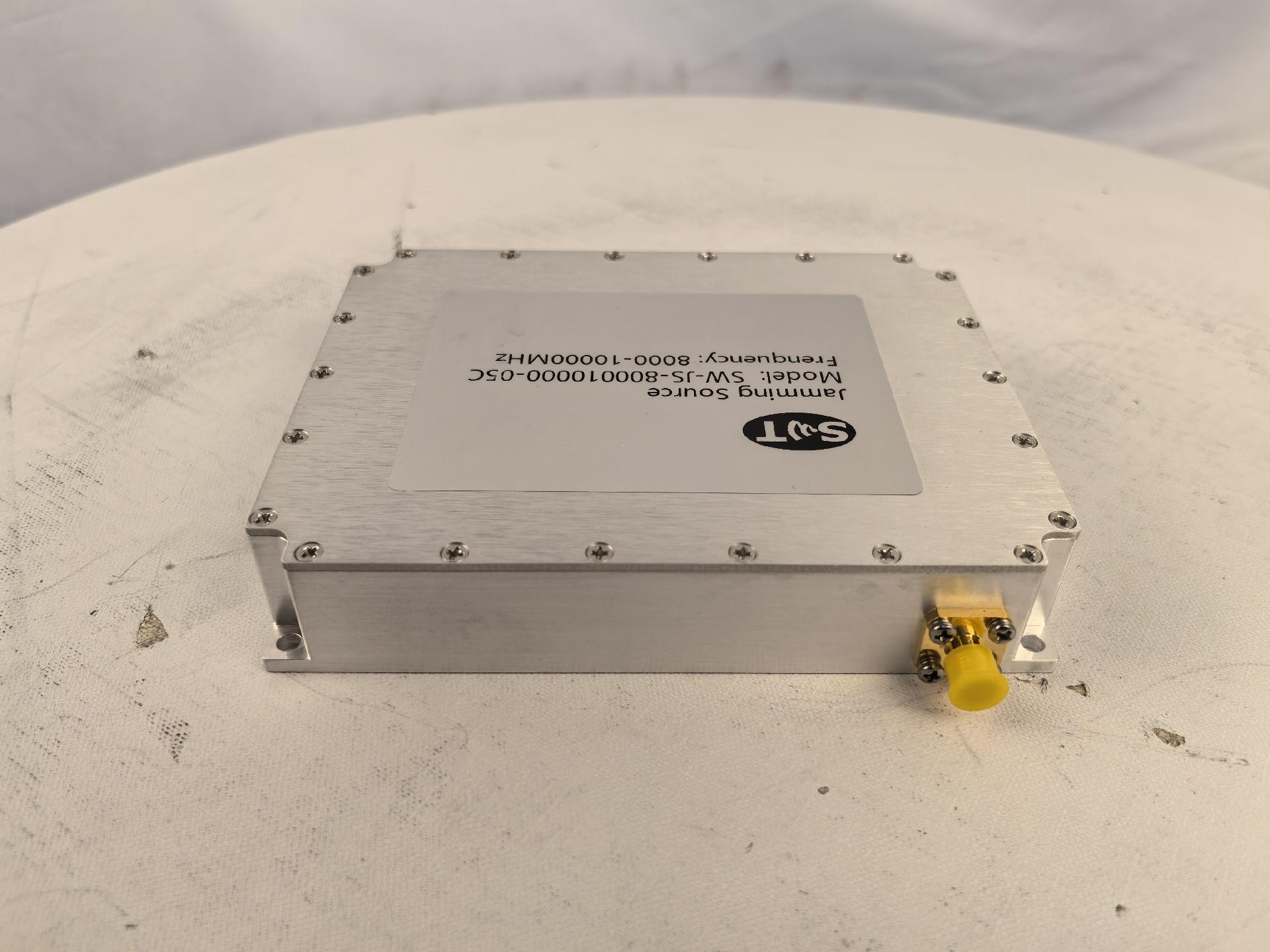 DC power and control interface of SW-PA-800010000-50C Power Amplifier