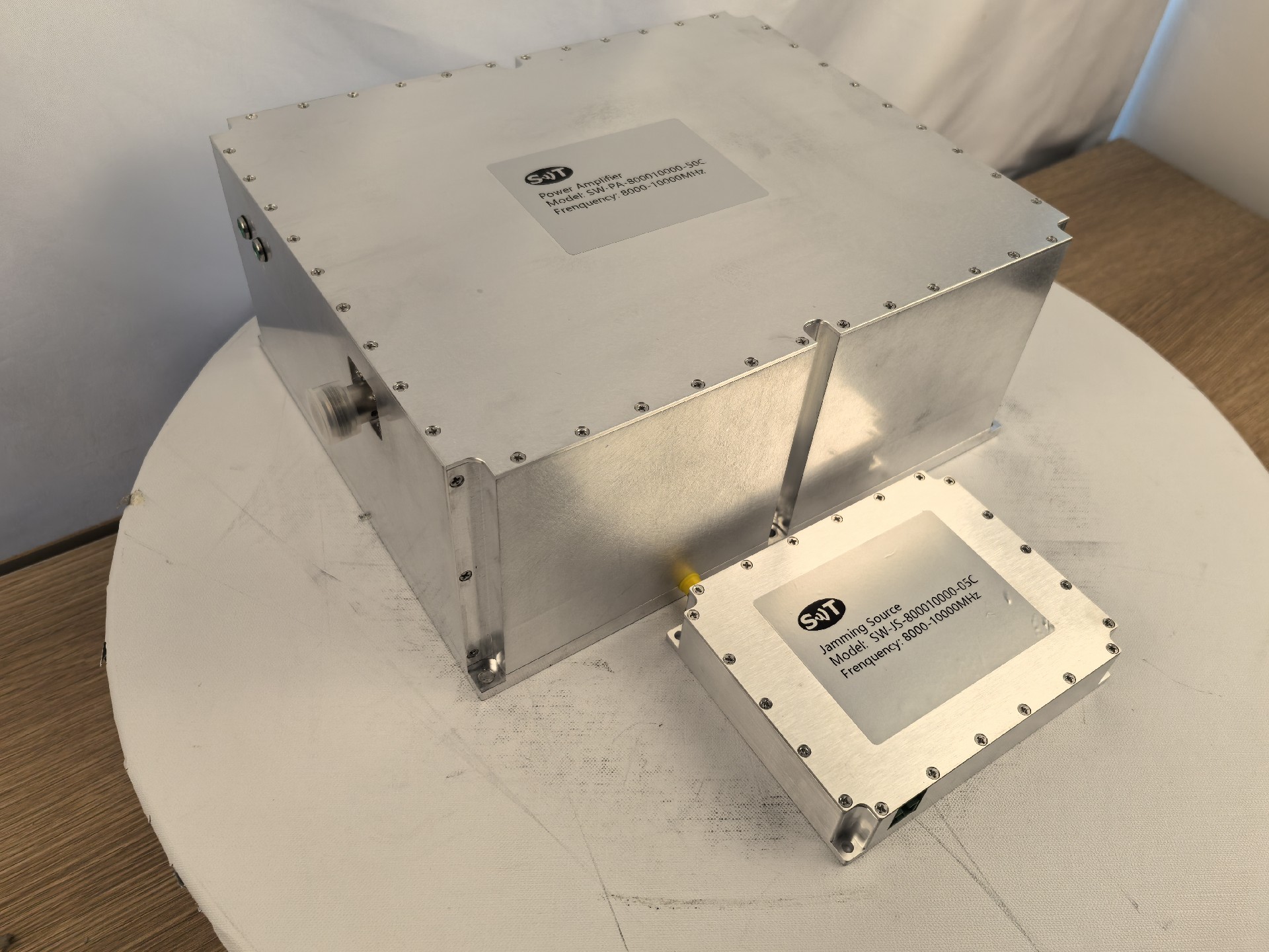 Dimension drawing of SW-PA-800010000-50C 100W PA module