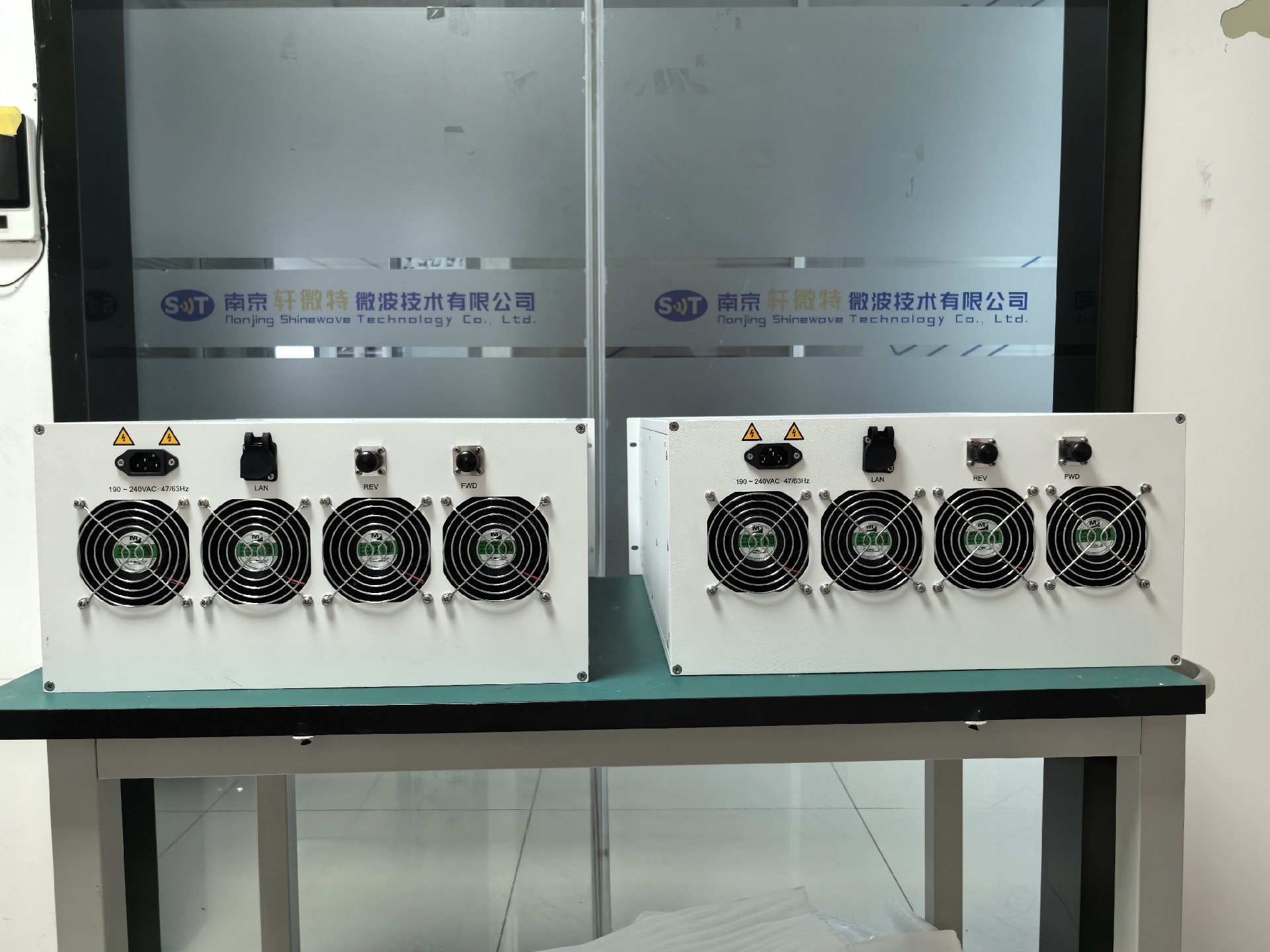 5U Rack Mount 200W High Power Density Amplifier